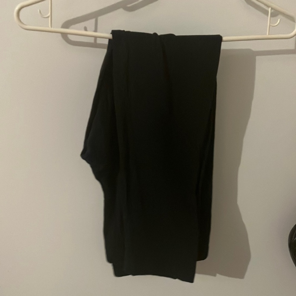 Black capri leggings, VERY stretchy